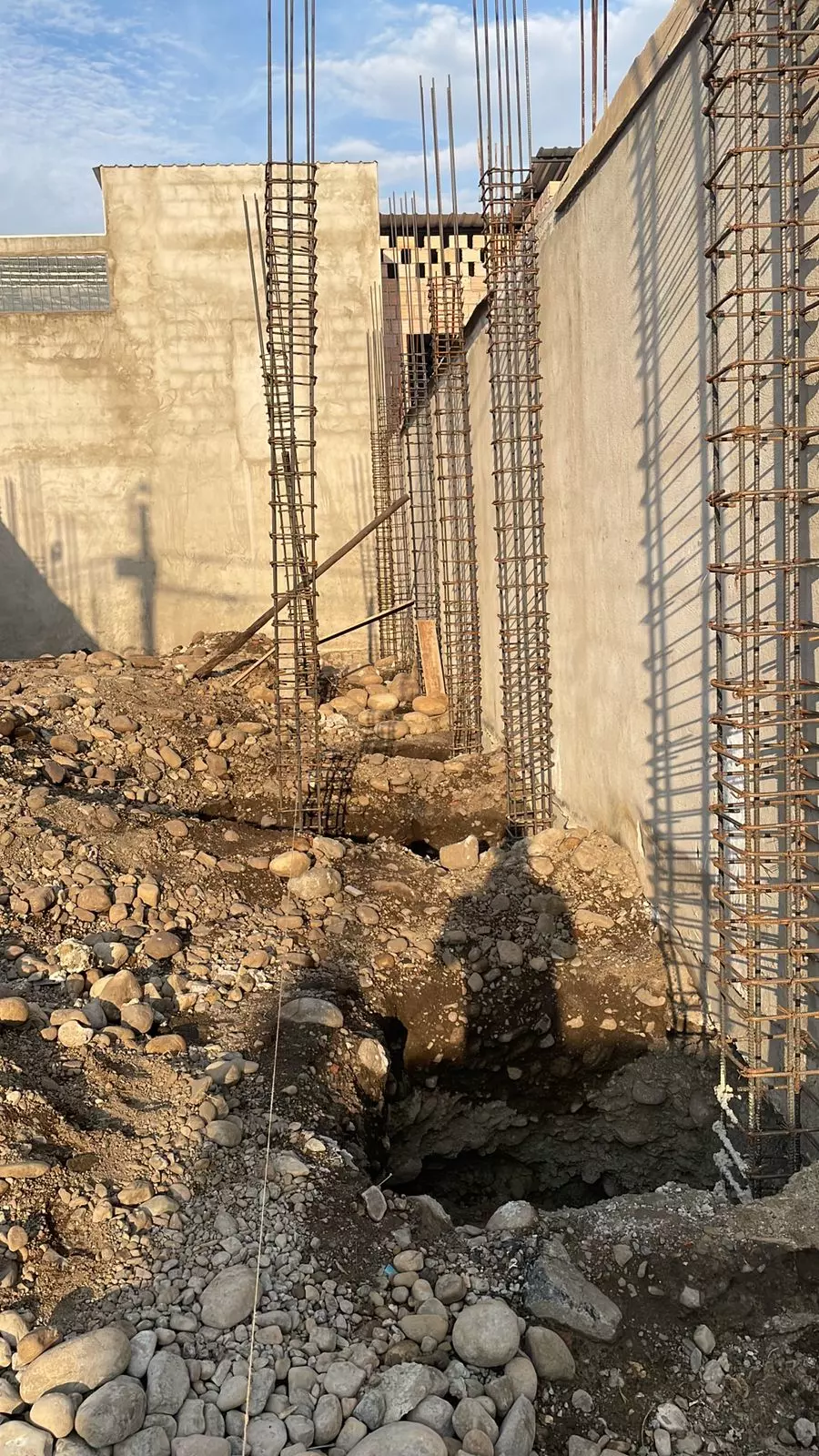 Construcción de obras civiles en Bogotá - Cimentación y estructuras de concreto